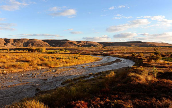 autumn-scenery-of-xar-moron-river-in-n-china-jobs-in-china